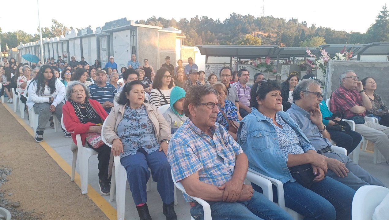 /cementerio-de-curico-conmemora-dia-del-roto-chileno
