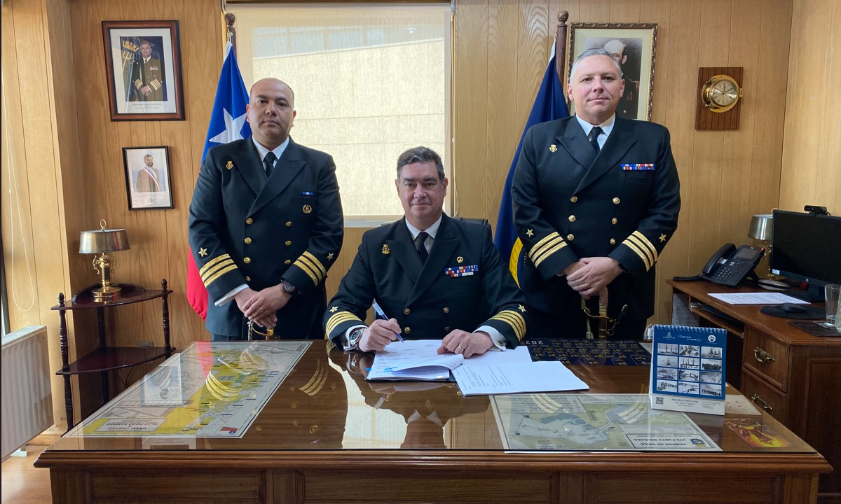 /capitania-de-puerto-de-punta-arenas-realiza-ceremonia-de-cambio-de-mando