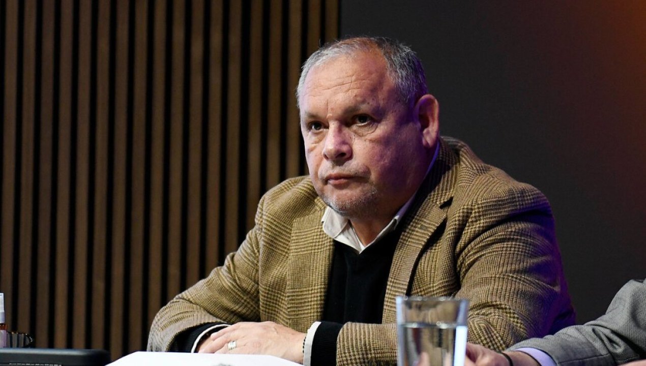 /actualidad/gobernador-mundaca-califica-de-fracaso-la-reconstruccion-tras-incendios